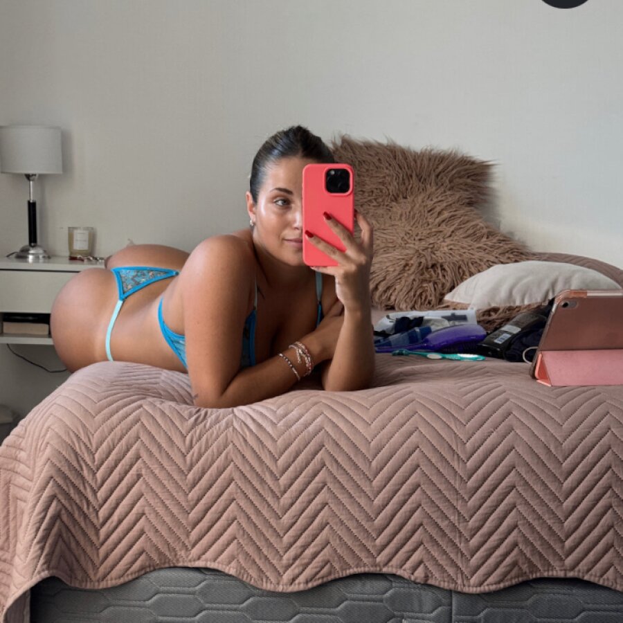 rianna_xoxo – 4Based Creator