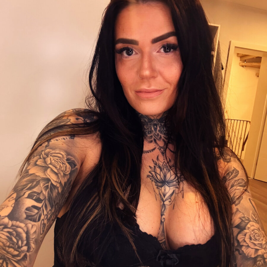 nikki_ink cover