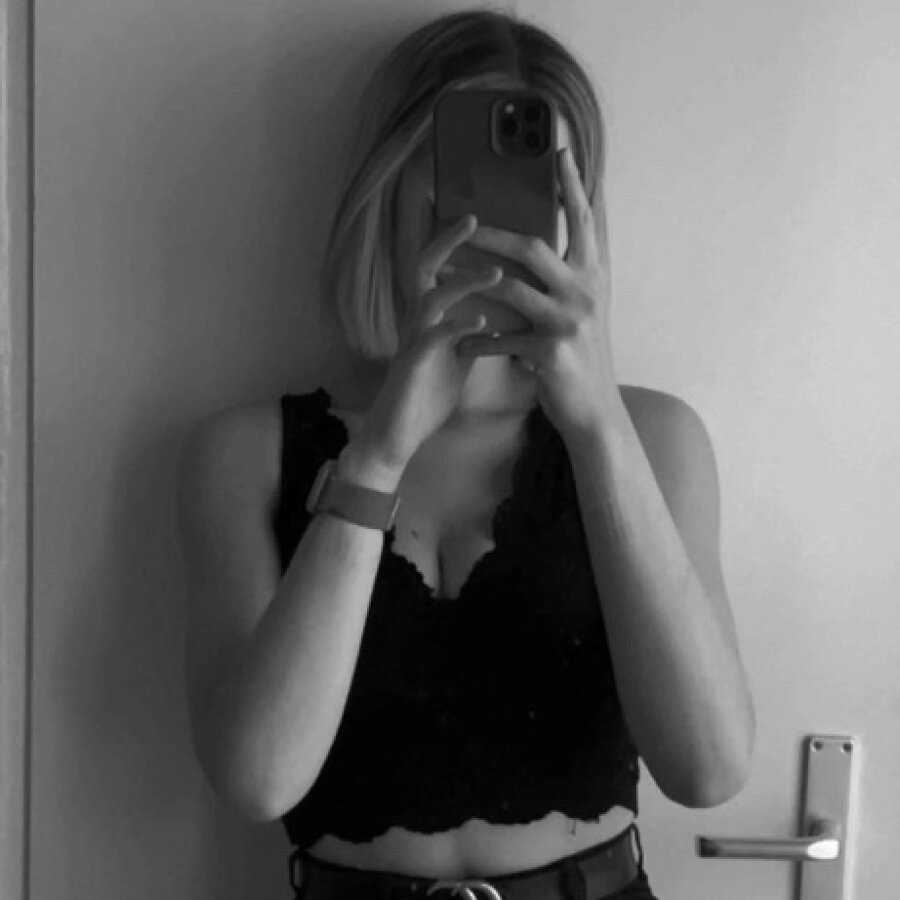 sxphie.white – 4Based Creator