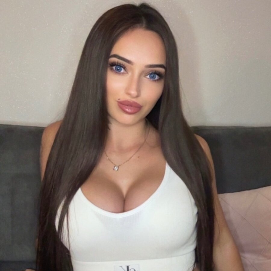 madalina09 cover