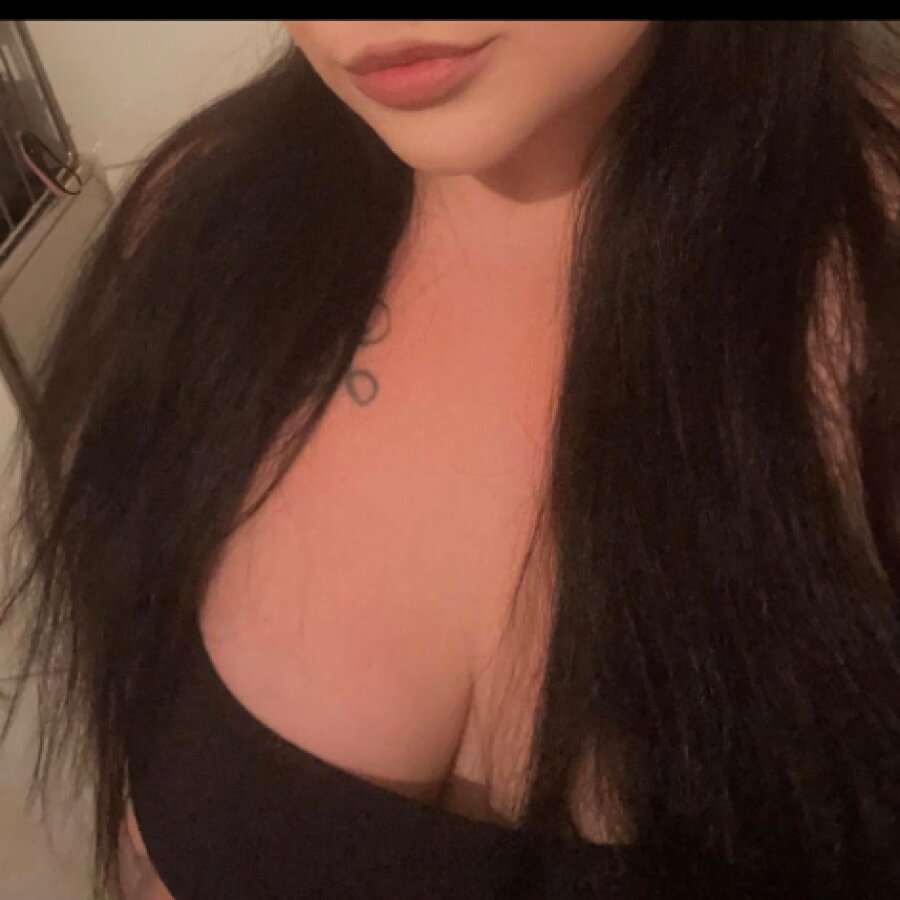 annacury1 cover