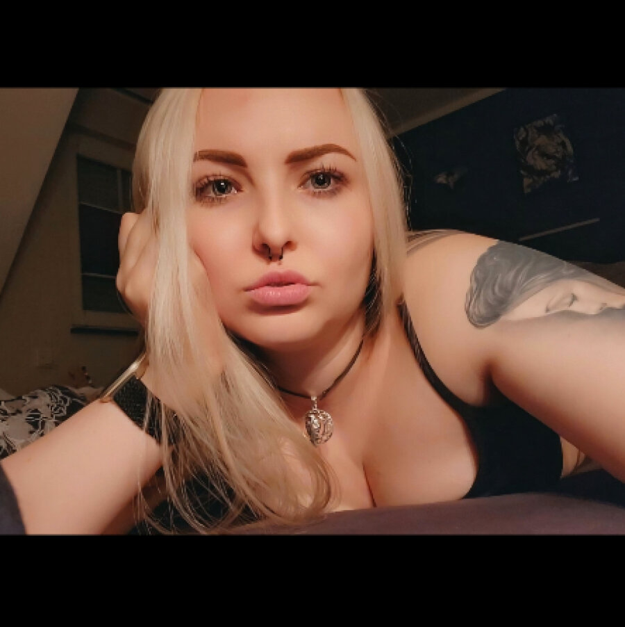 sweetdevil666 cover