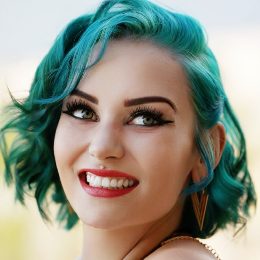 ivy.poison – 4Based Creator