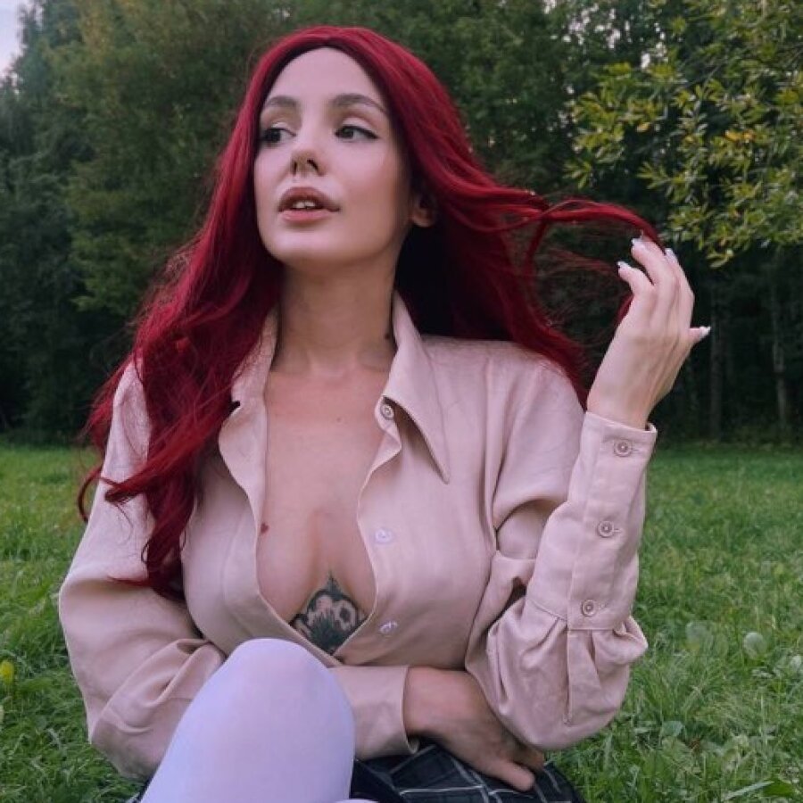 bettyy – 4Based Creator