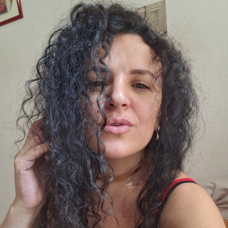 nataliacurly