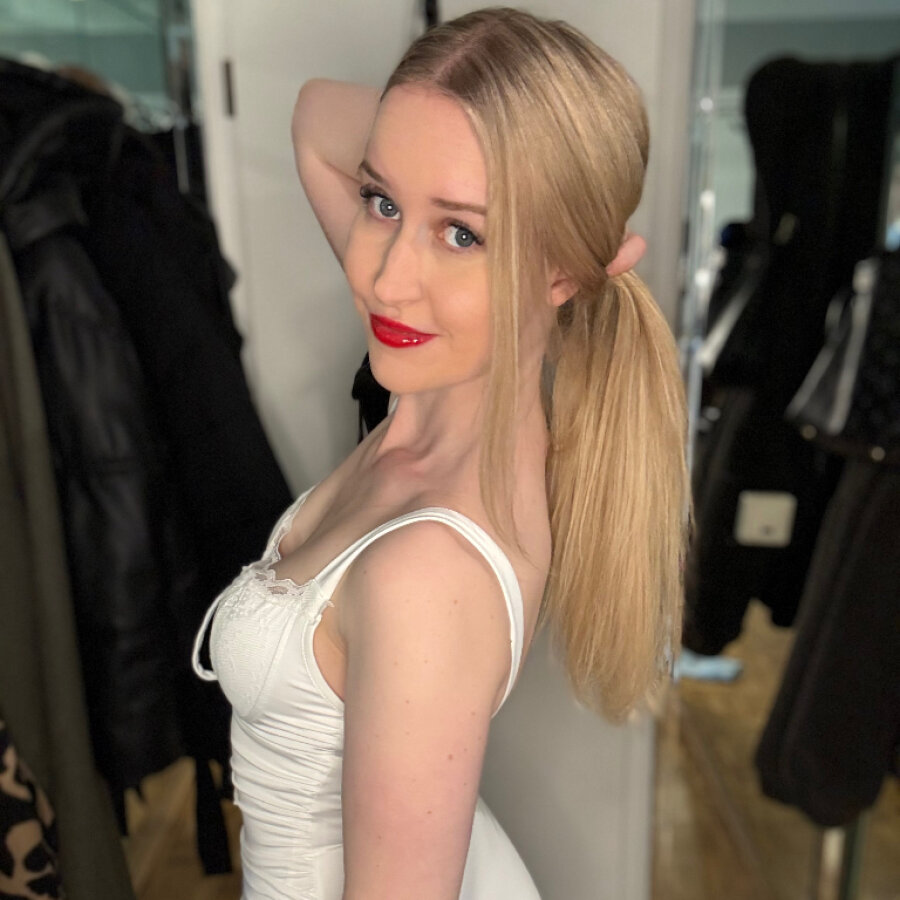 _ella_brandt cover