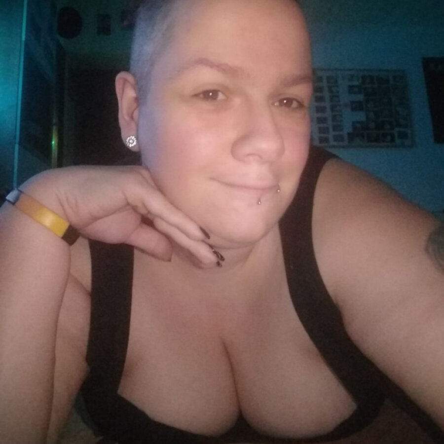 missqueen1984