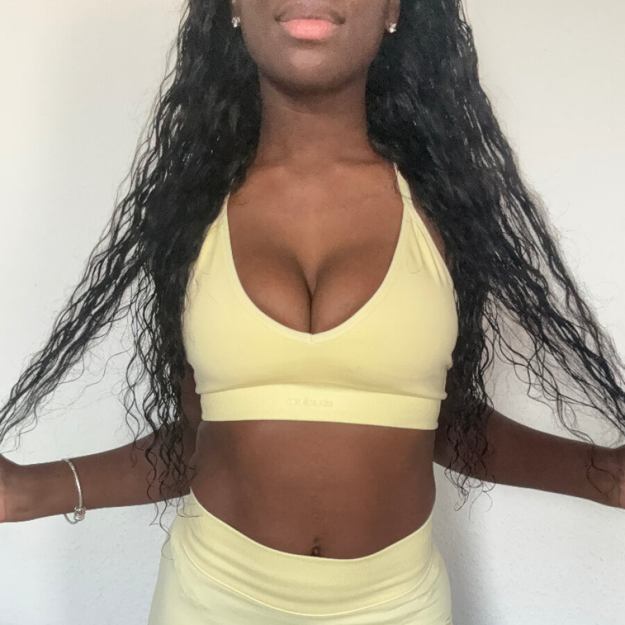 melinamensah – kostenloses OnlyFans Profil