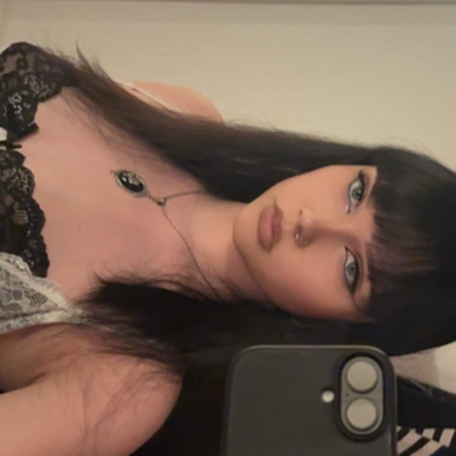 caity.zvt – 4Based Creator