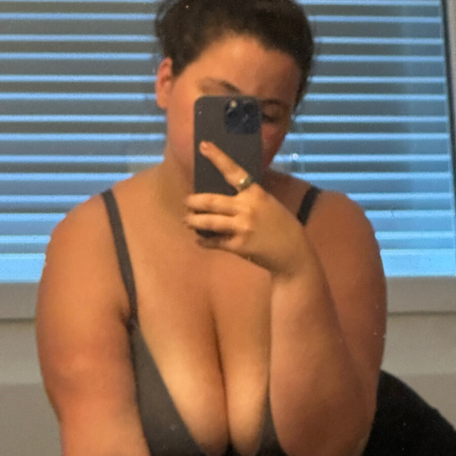 curvyria