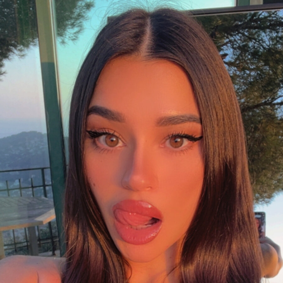 elodie_xoxo