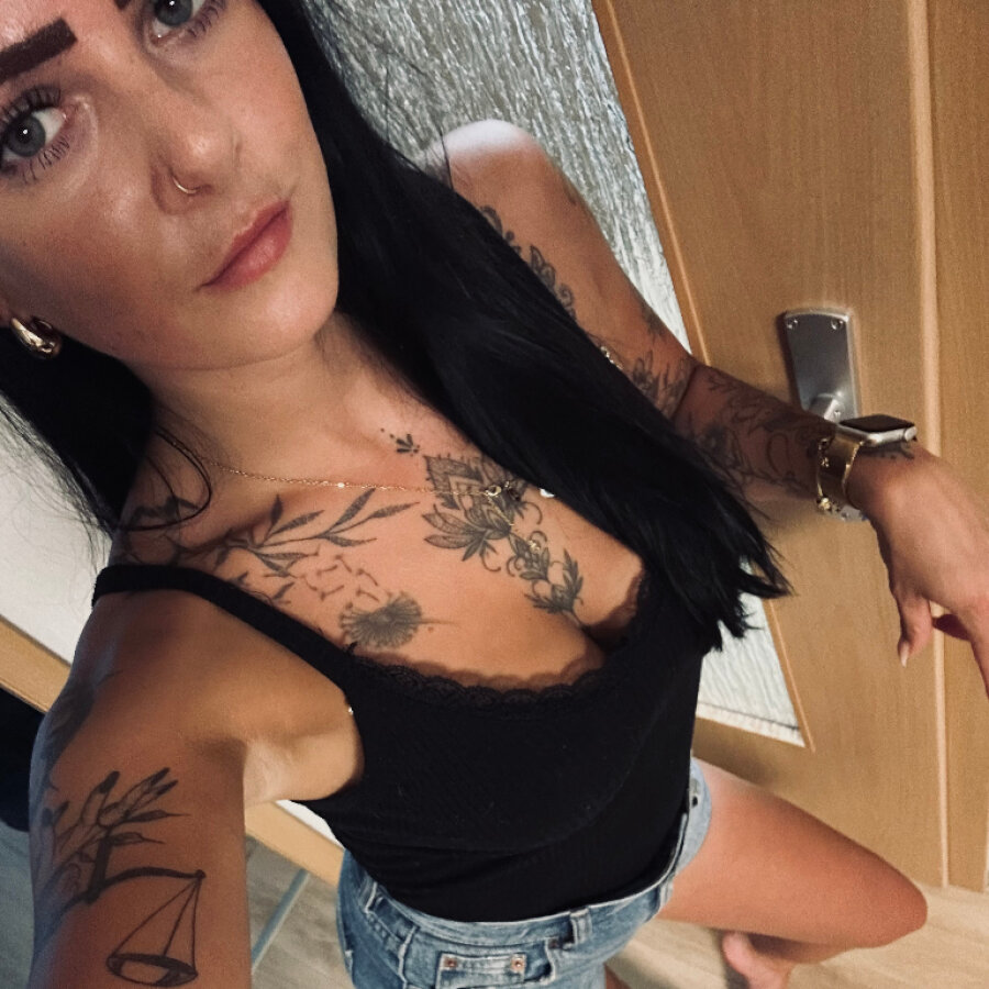 ember_rouge – 4Based Creator