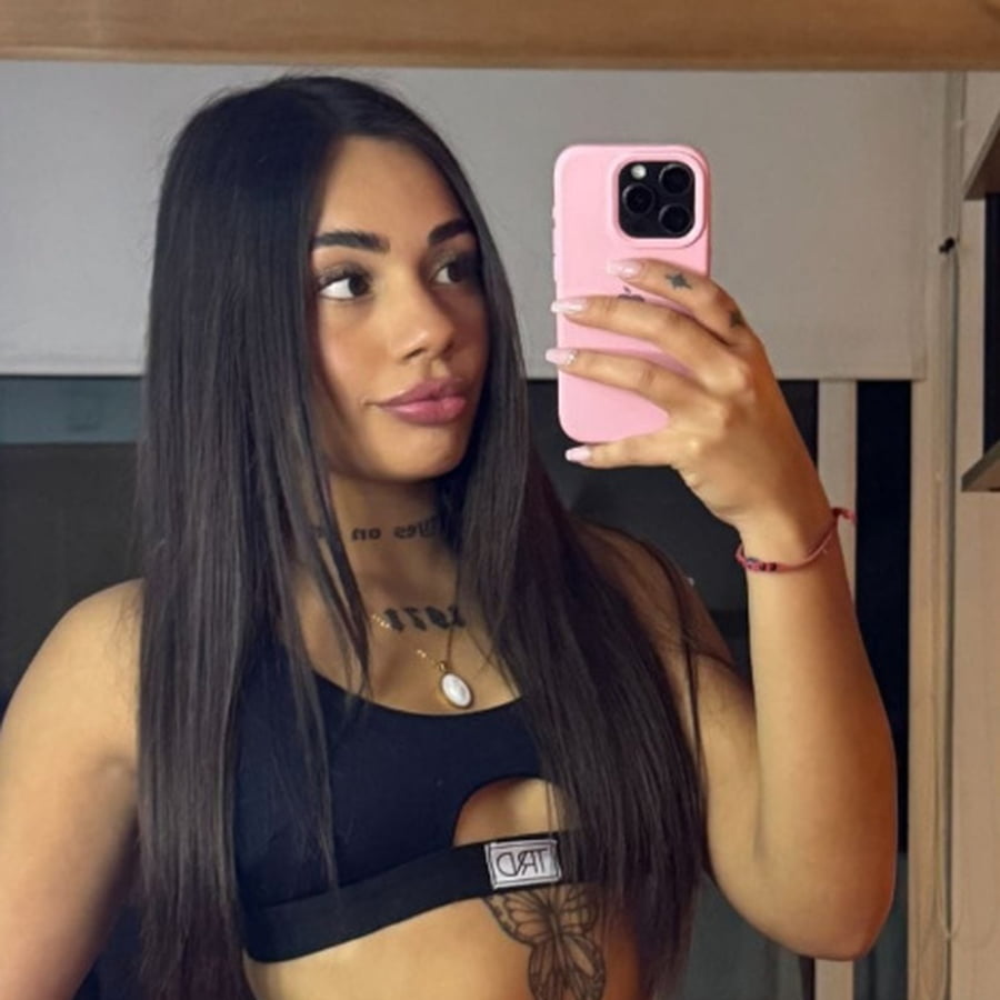selina-uncut