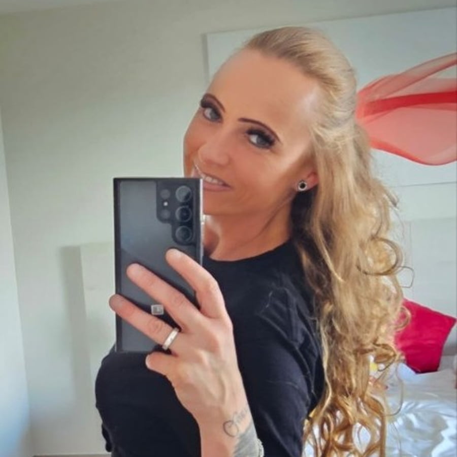 cassieink – 4Based Creator