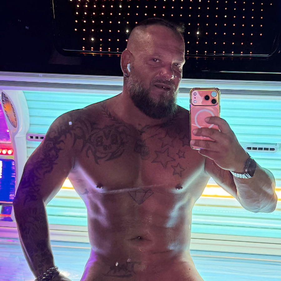 naughtyspirit9182m – 4Based Creator