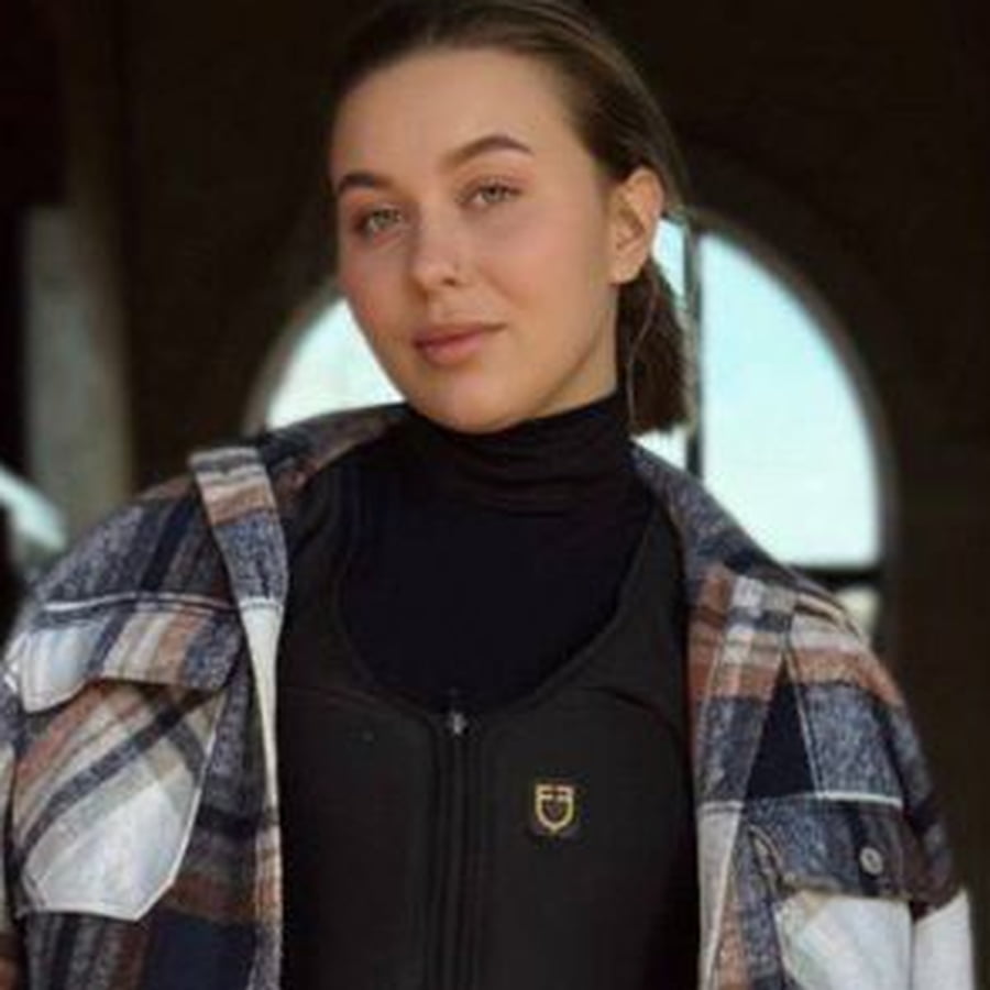 hermionemoon – 4Based Creator