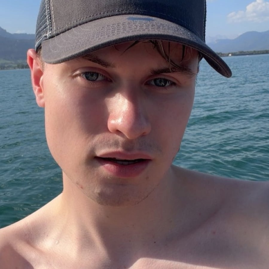 lukeebenett